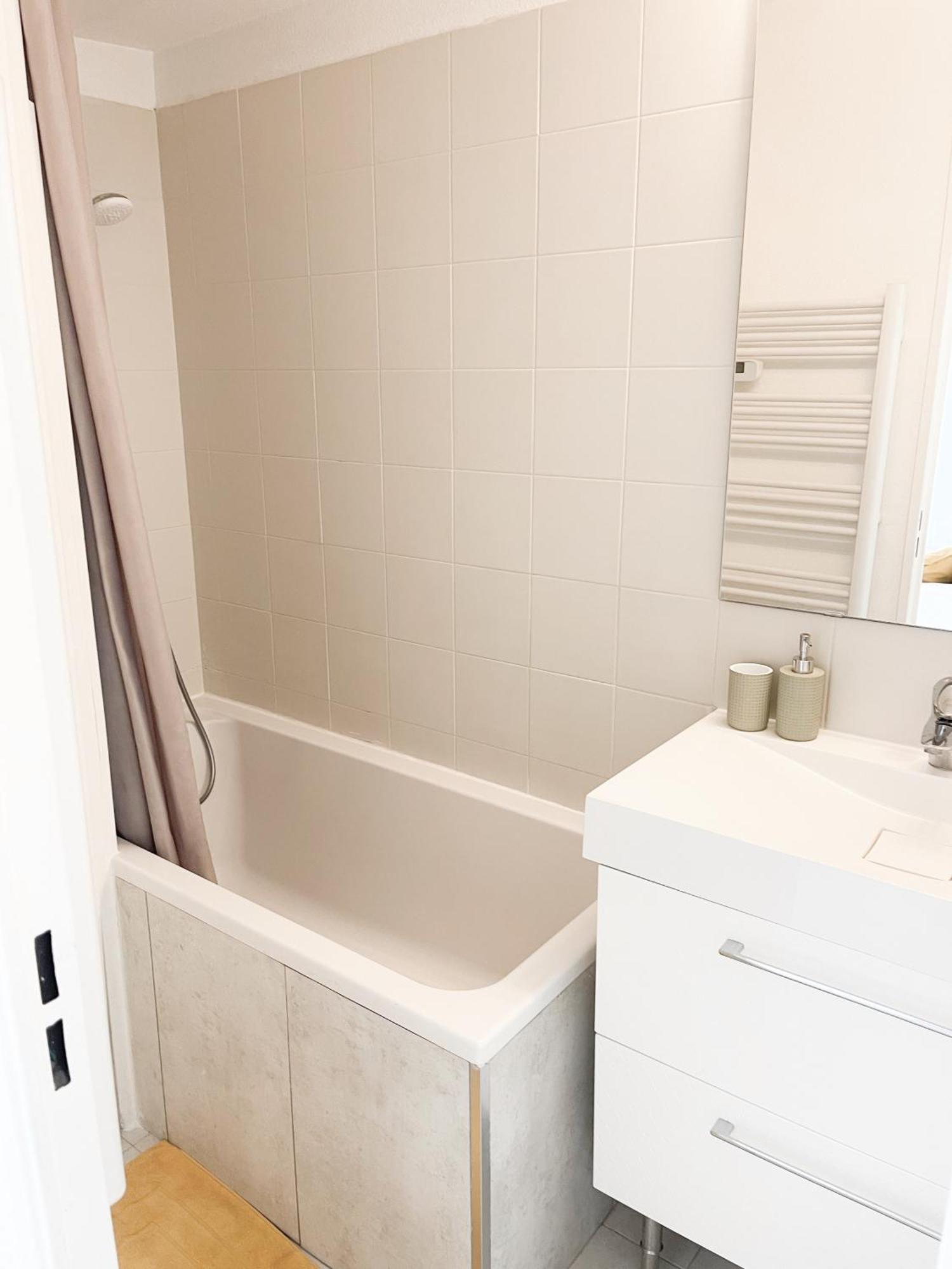 1 Bedroom Sea View, Swimming Pool, Beach On Foot, Parking Antibes Kültér fotó